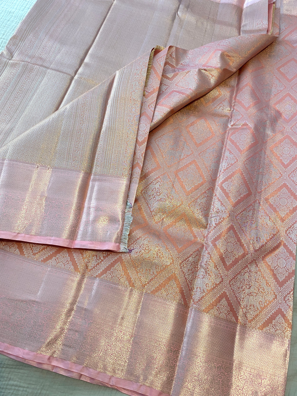Premium Blush Pink Semi-Kanchipuram Silk Saree with Elegant Woven Motifs