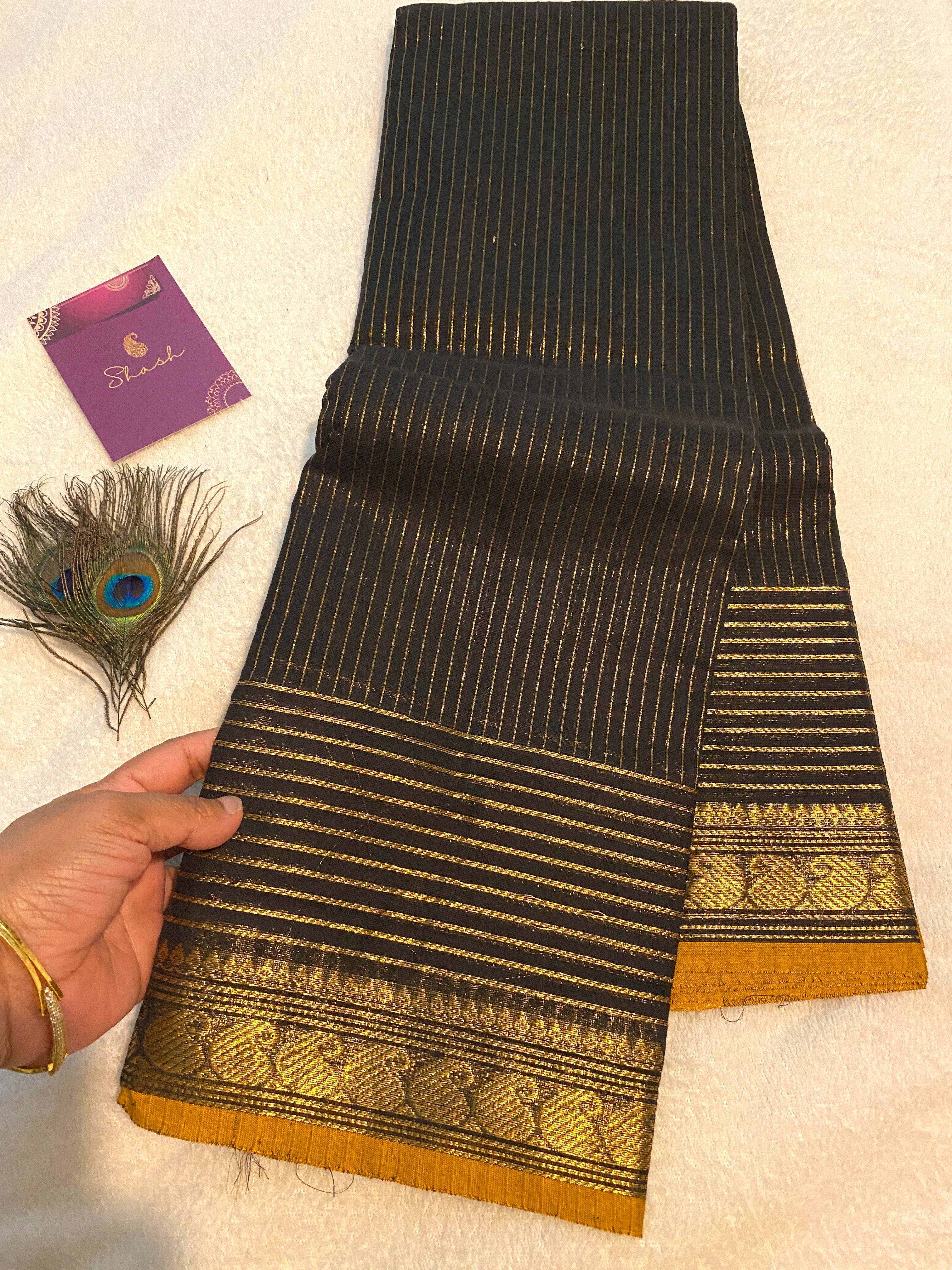 Black Vaira Oosi Kanchi Cotton Saree | Small Contrast Border