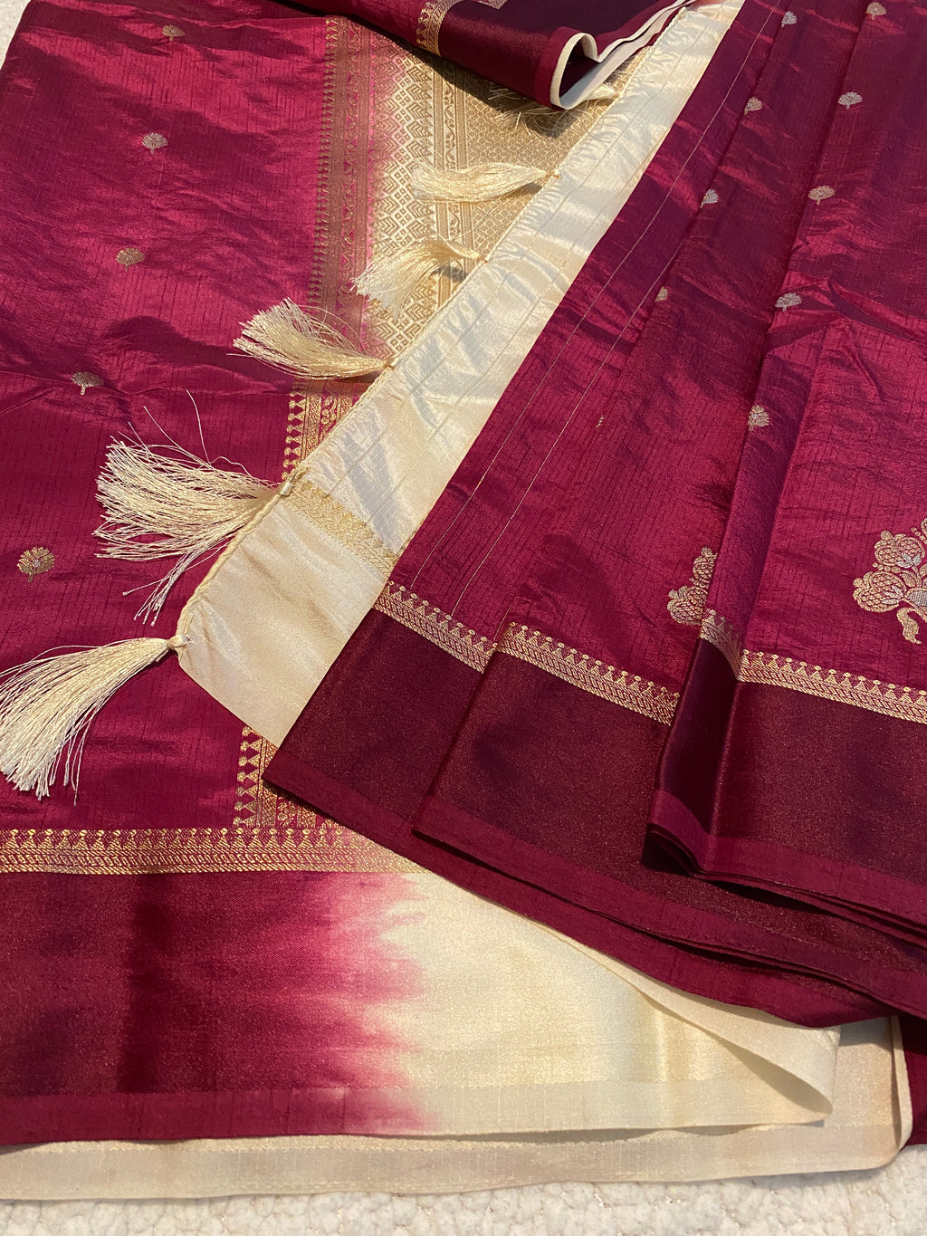 Deep Magenta Semi-Soft Silk Saree with Ivory Blouse & Pallu