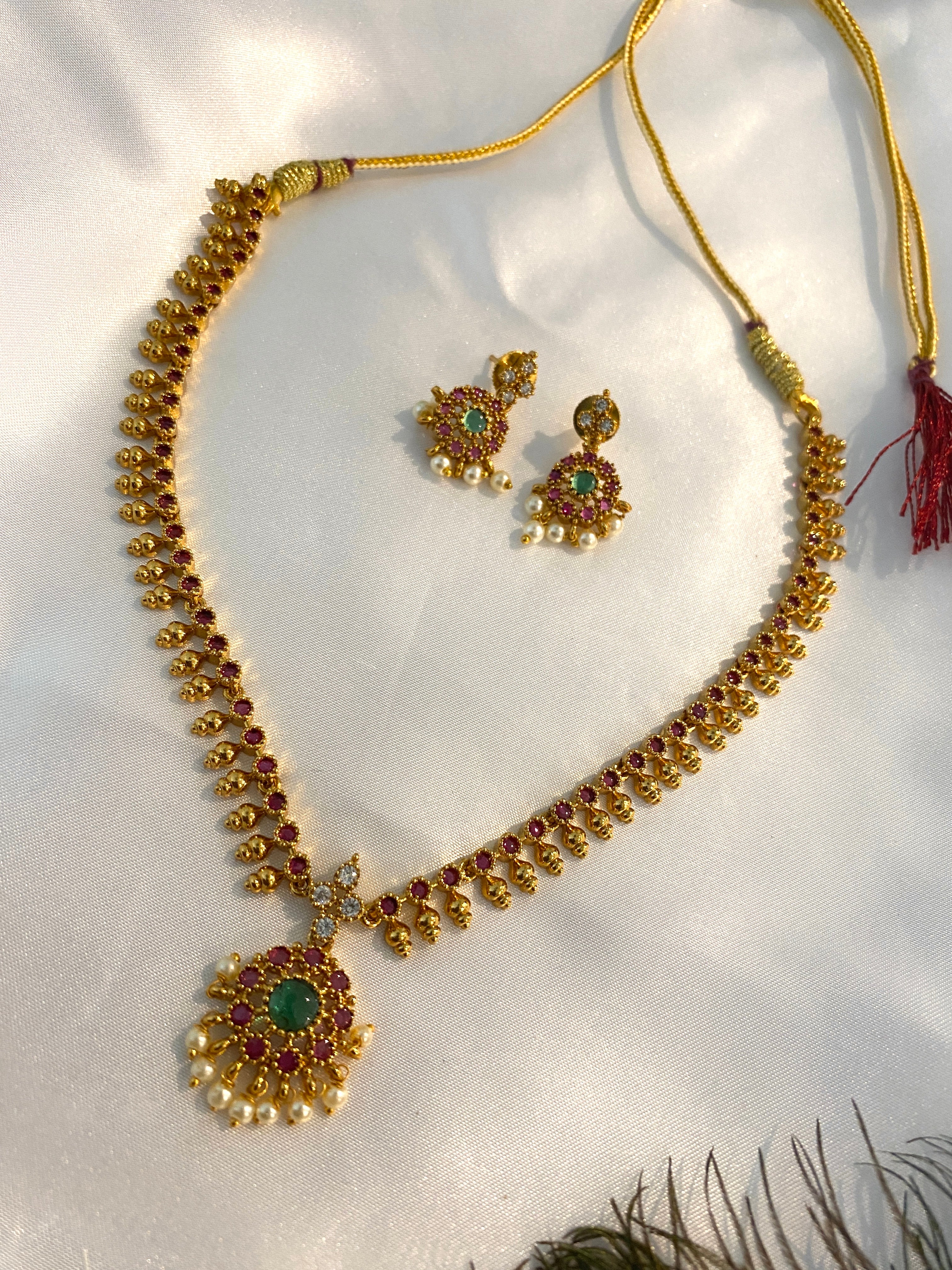 Kemp Style Multi-Color Stone Necklace Set | Pearl Drop Pendant