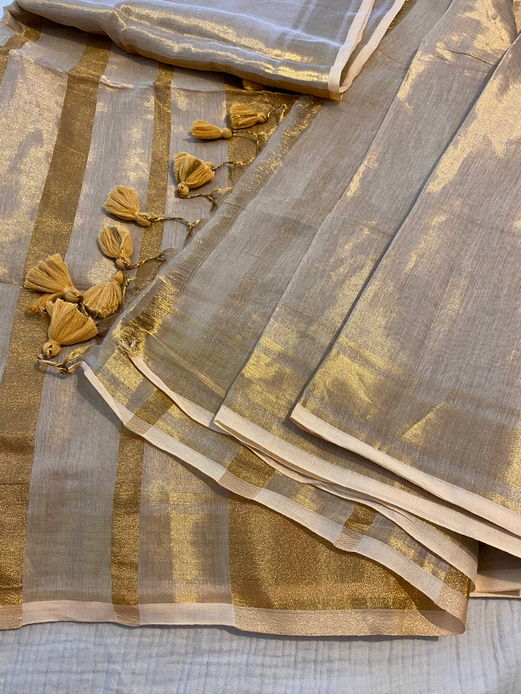 Gold Khadi Tissue Saree | Kerala Onam Saree | Plain Gold Tissue Saree