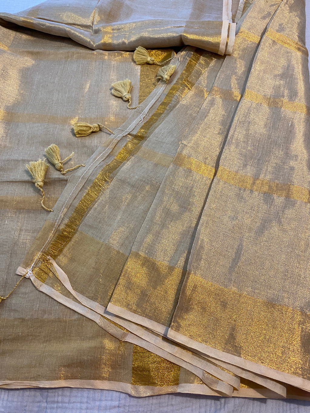 Kerala Onam Gold Khadi Tissue Saree with Running Blouse