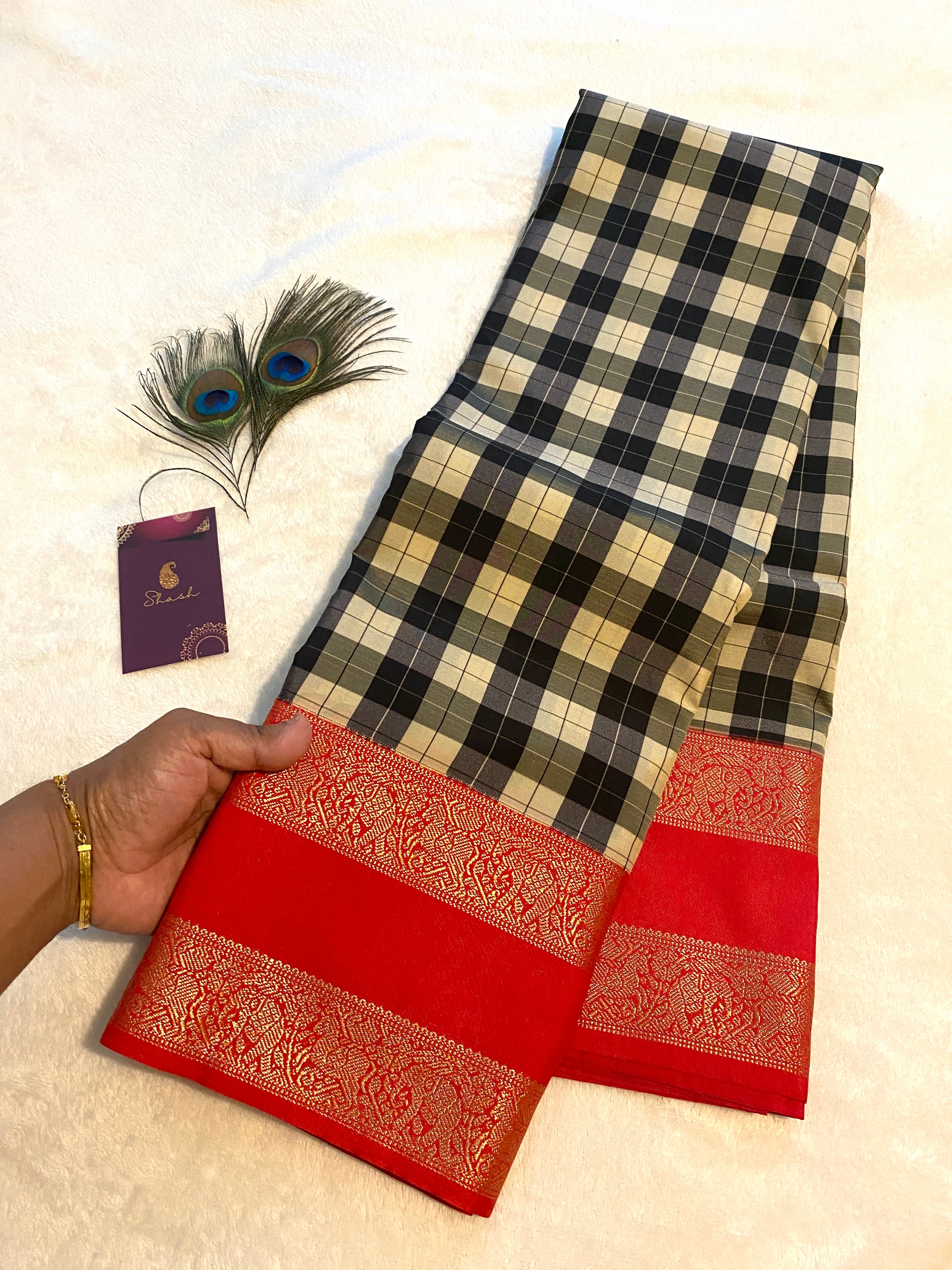 Semi-Kanchipuram Silk Saree with Checked Body, Rich Red Pallu & Gold Zari Border