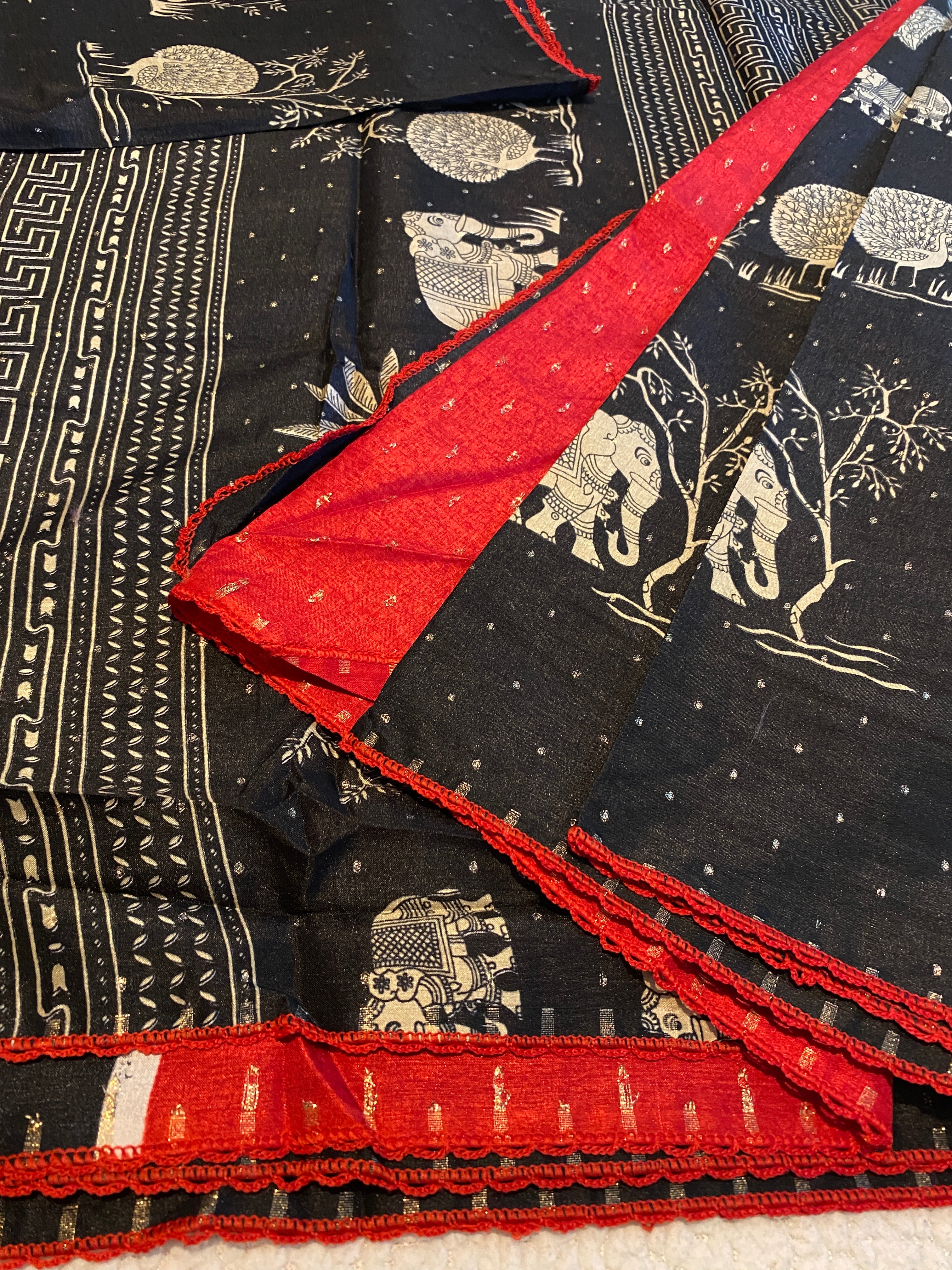 Black Fancy Cotton Saree with Elephant Motif | Elegant Ethnic Wear with Contrast Red Border