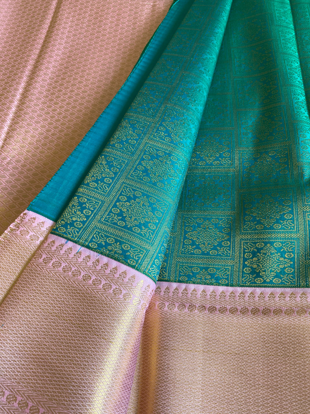 Emerald Green Semi-Kanchipuram Silk Saree with Baby Pink Zari Border & Woven Pallu