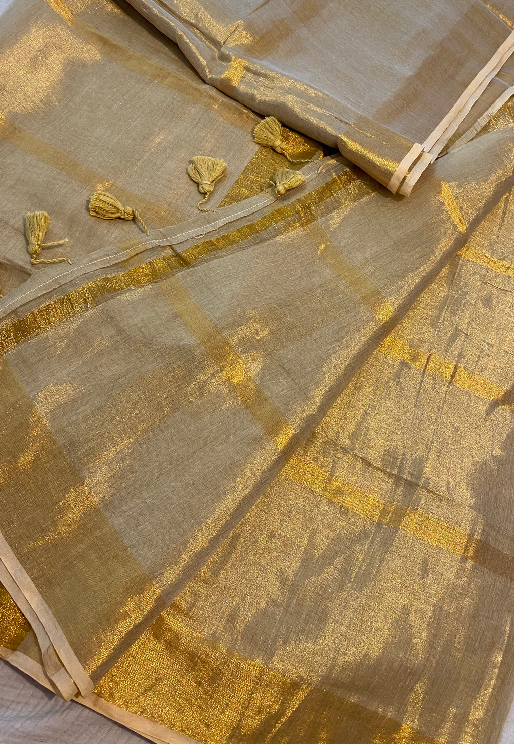 Kerala Onam Gold Khadi Tissue Saree with Running Blouse