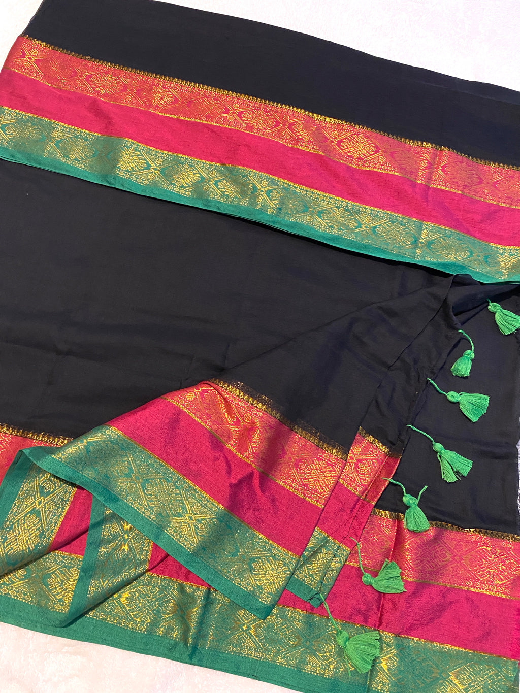 Elegant Black Mulmul Cotton Saree with Kanchi Border