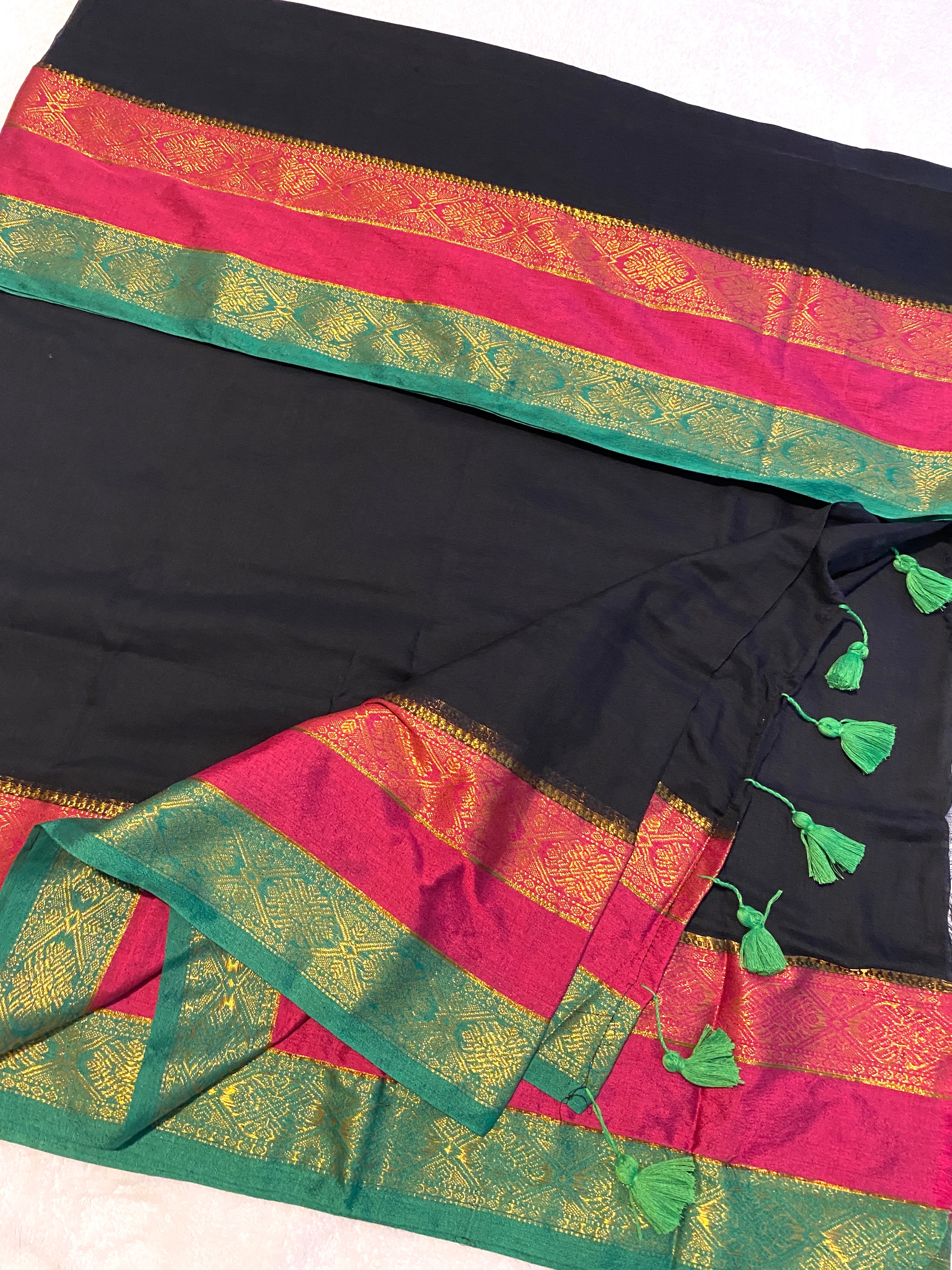 Elegant Black Mulmul Cotton Saree with Kanchi Border