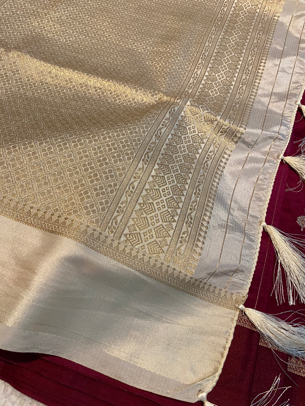 Deep Magenta Semi-Soft Silk Saree with Ivory Blouse & Pallu