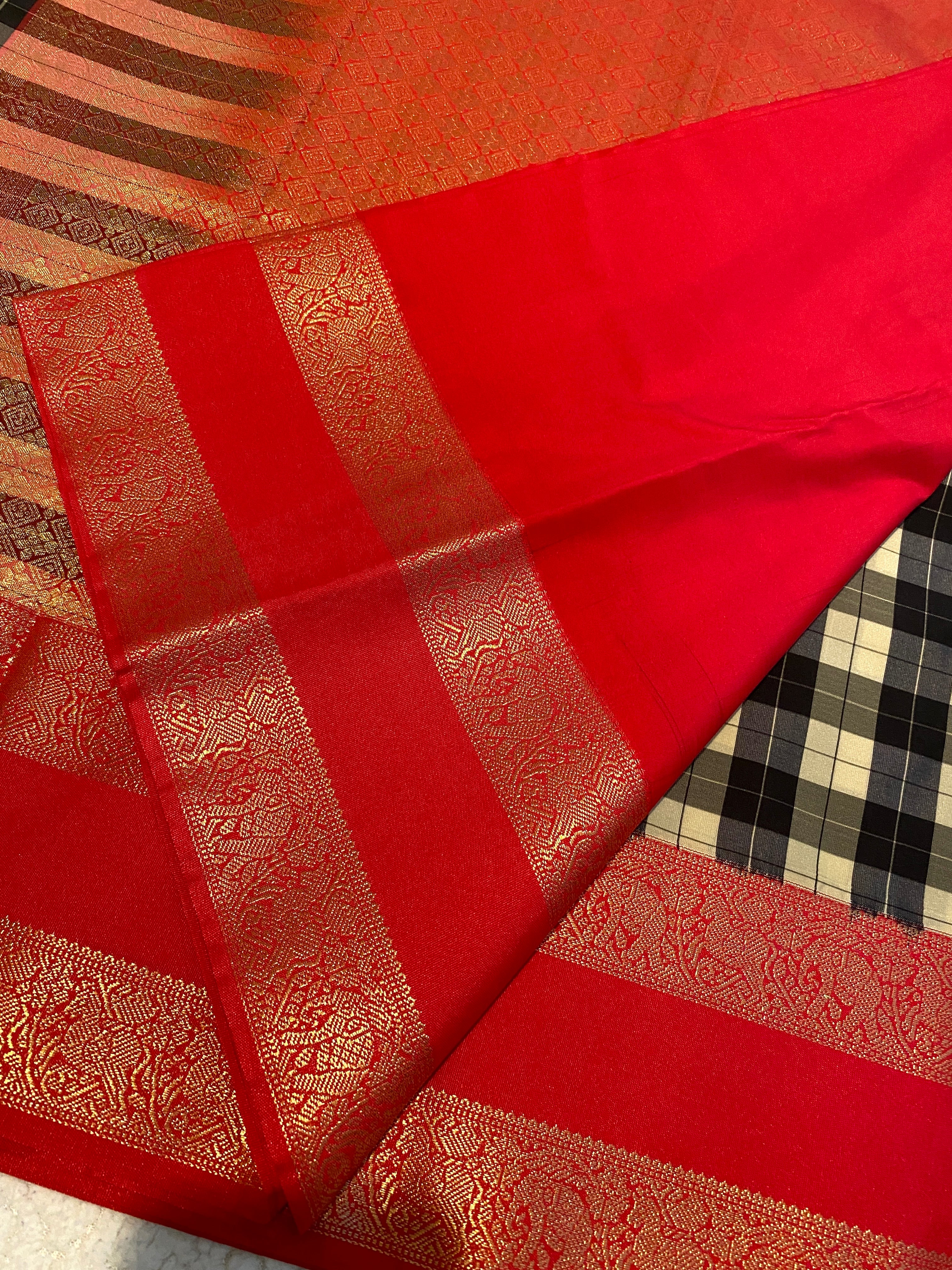 Semi-Kanchipuram Silk Saree with Checked Body, Rich Red Pallu & Gold Zari Border
