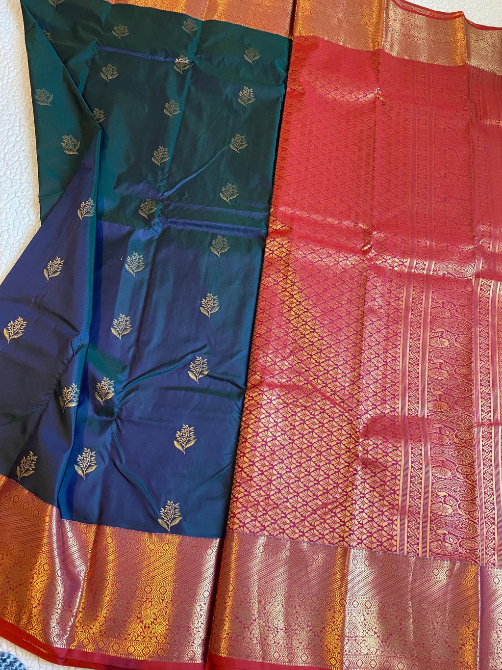 Premium Semi Kanchipuram Silk Saree | Dual Tone Peacock Green & blue Saree