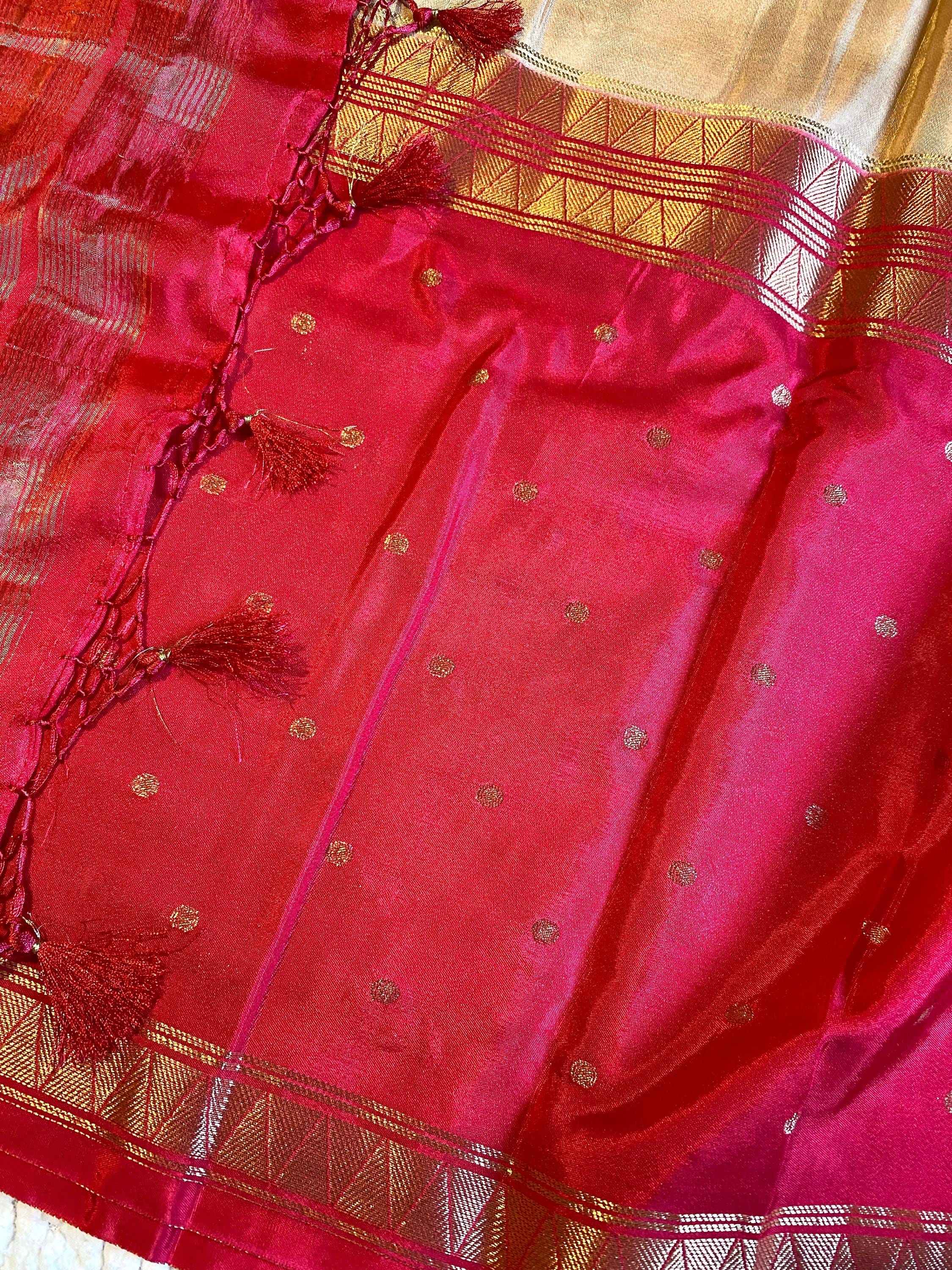 Elegant Chiffon Saree Featuring Magenta and Golden Beige
