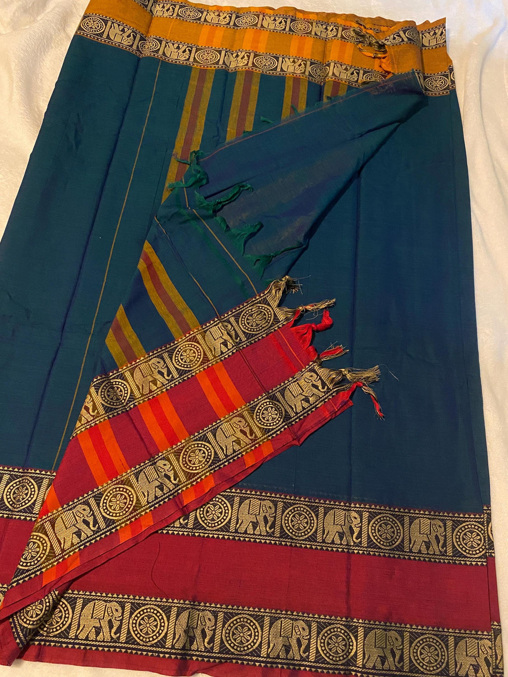 Narayanpet Pure Cotton Dual-Tone Saree with Ganga-Jamuna Border | Peacock Green & Red-Mustard | Blouse NOT Included | UK