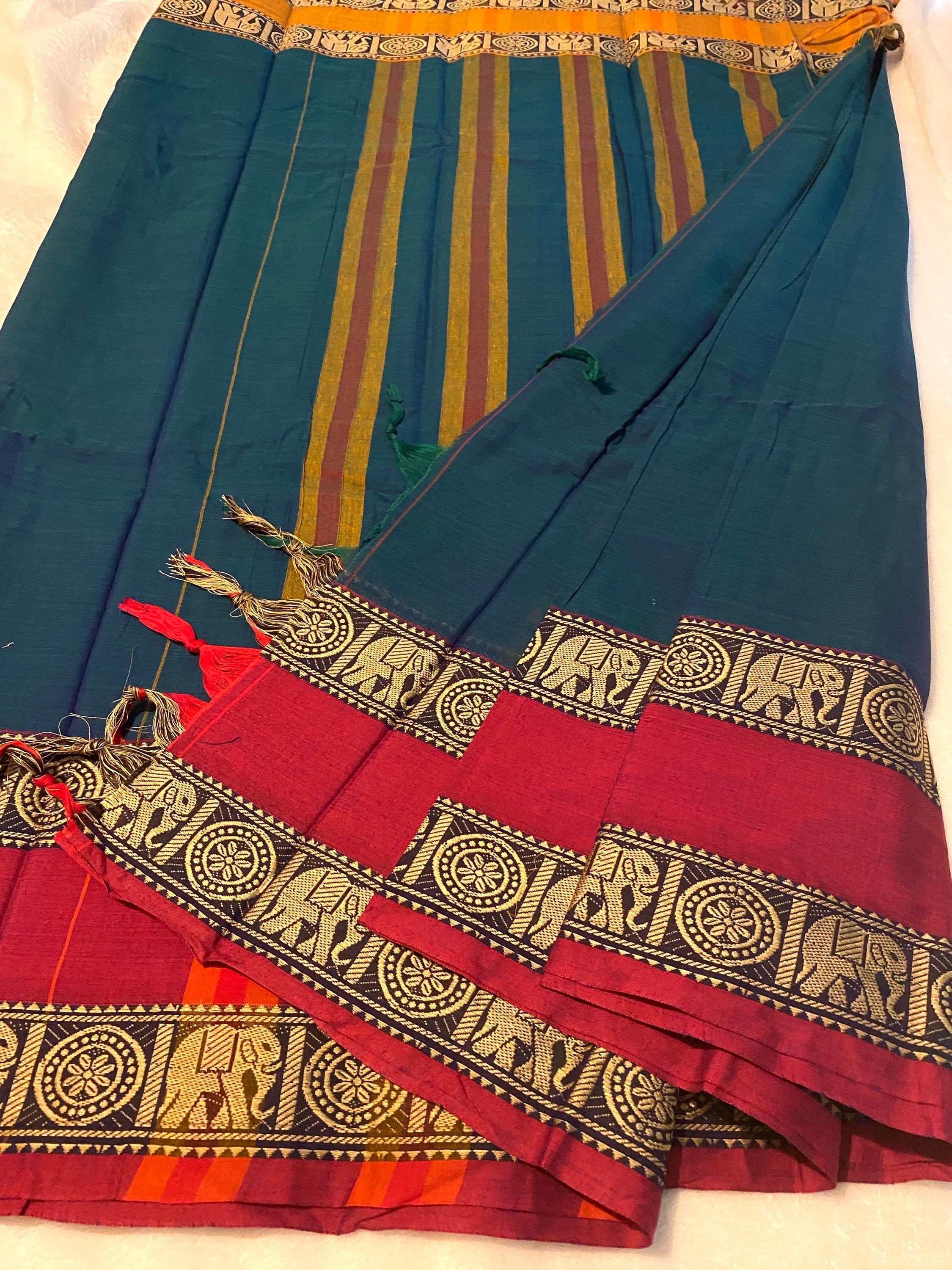 Narayanpet Pure Cotton Dual-Tone Saree with Ganga-Jamuna Border | Peacock Green & Red-Mustard | Blouse NOT Included | UK