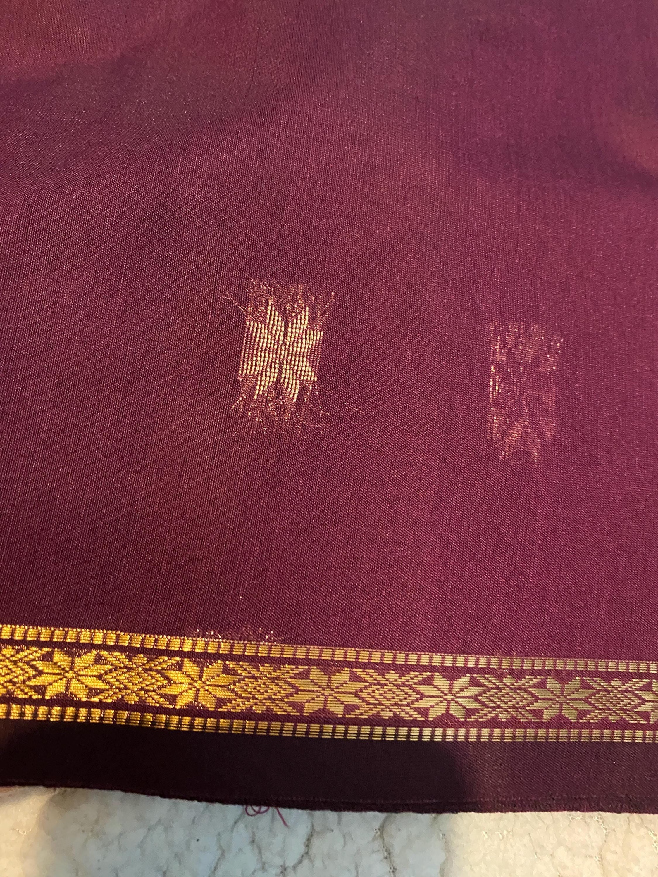 Maheshwari Cotton Silk Saree – Deep Purple with Green Pallu & Blouse
