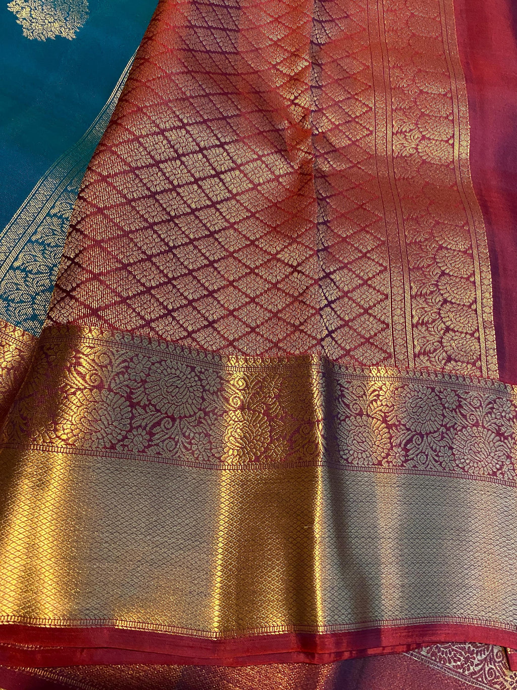 Pure Kanchipuram Silk Saree | Peacock Blue Dual Tone with Maroon Zari Border