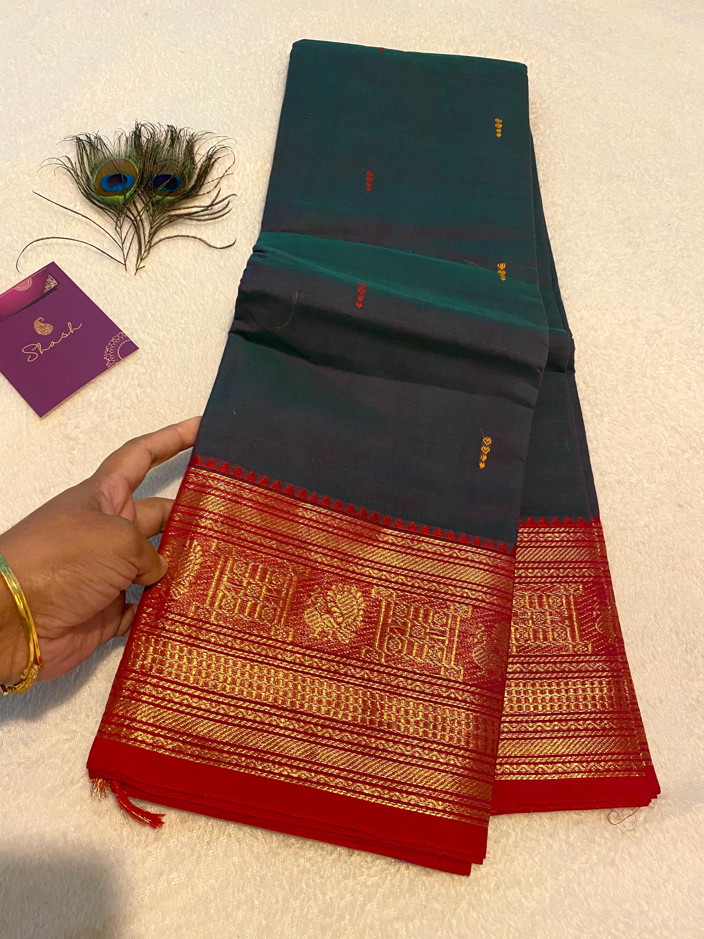 Dual-Tone Bottle Green Pure Kanchi Cotton Saree with Reddish-Maroon Border