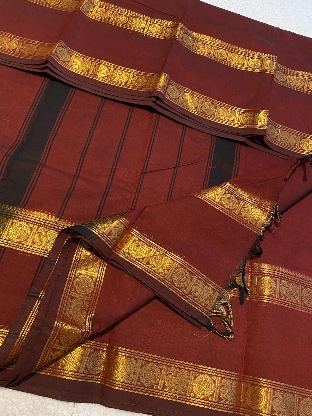 Dark Maroon Pure Kanchi Cotton Saree | Monotone Elegant Traditional Saree