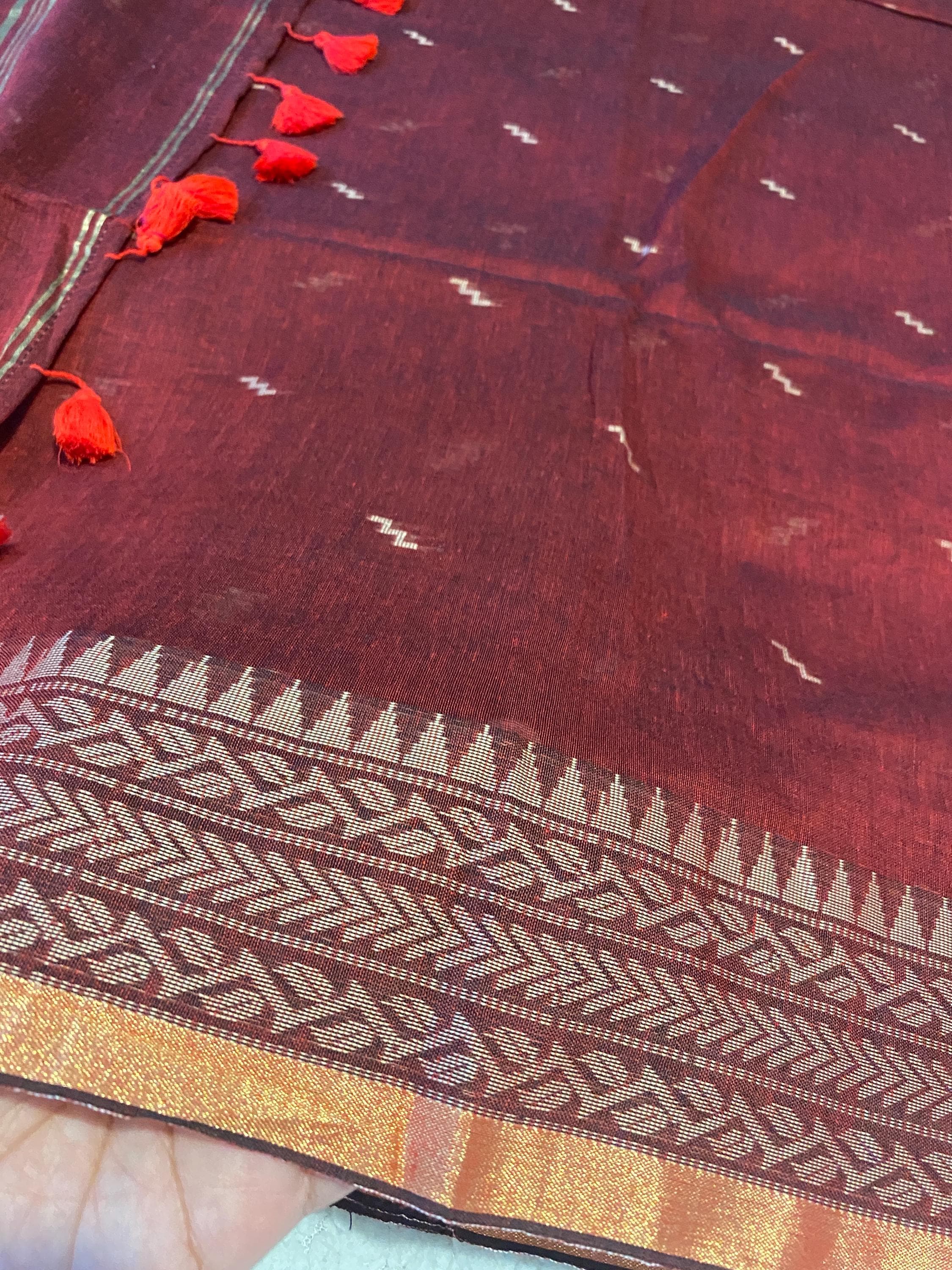 Rusty Maroon Cotton Saree with Subtle Gold Border